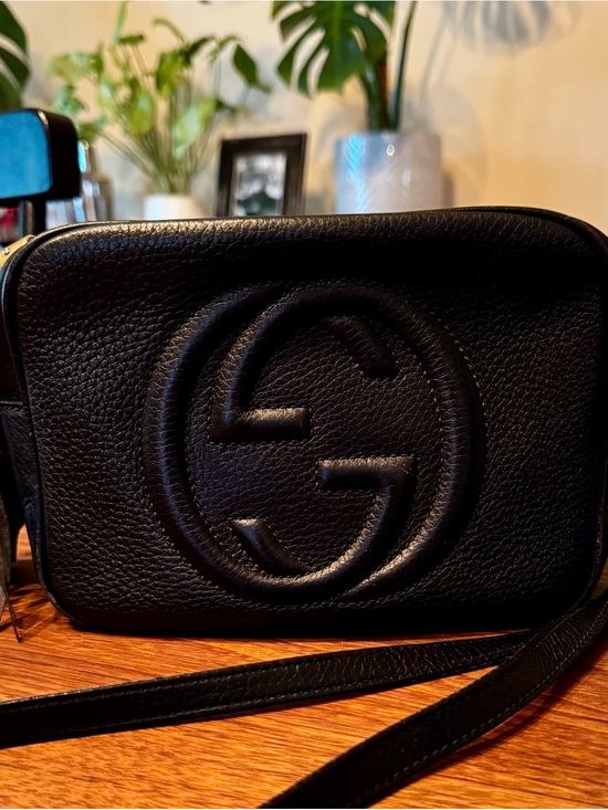 Gucci Handbags - Gucci Black Pebbled SoHo Leather Embossed GG Crossbody Bag